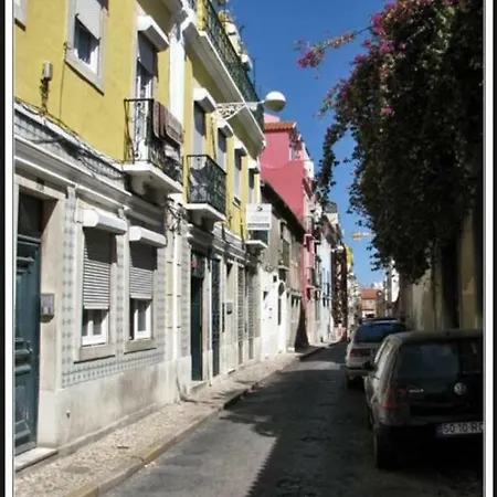 Apartment Casa Olival, Romantic With A View Lisbon