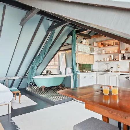 Casa Olival, Romantic With A View * Lisbon