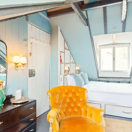 Casa Olival, Romantic With A View Lisbon