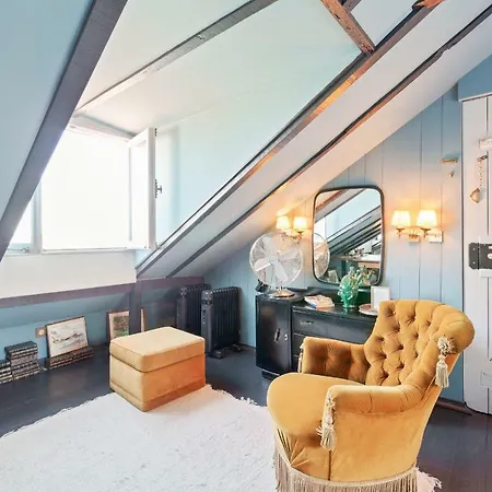 Casa Olival, Romantic With A View * Lisbon